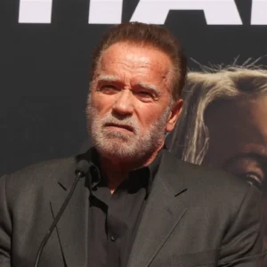 ‘Sorry for Your Loss,’ Arnold Schwarzenegger: The Entire World Mourns