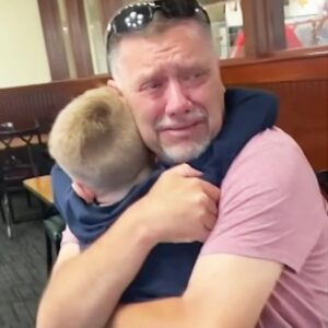 Grandpa begins to sob in the middle of a restaurant because of a heartbreaking reason