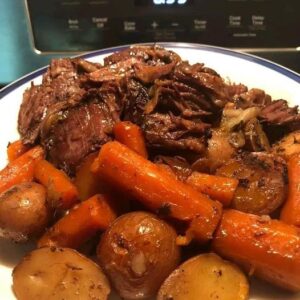 CLASSIC POT ROAST WITH POTATOES AND CARROTS